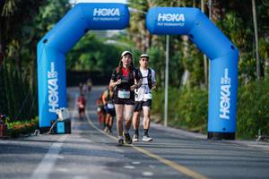 BIB: 1040
                            <button type="button" onclick="openModal(22576019)" class="btn btn-primary btn-sm float-right btn-popup" data-toggle="modal" data-target=".modal-high-quality">
                        <i class="fas fa-shopping-cart"></i> Add to Cart
                    </button>
                                            <button type="button" onclick="isThisMe(22576019, true)" class="btn btn-success btn-sm float-right btn-popup btn-isme hidden" data-toggle="tooltip" data-placement="bottom" title="นี่คือรูปของคุณใช่ไหม คลิกที่นี่เพื่อเอาเข้าอัลบั้ม">
                        <i class="fas fa-plus"></i> Add to album
                    </button>
                    <button type="button" onclick="isThisMe(22576019, false)" class="btn btn-warning btn-sm float-right btn-popup btn-isnotme hidden">
                        <i class="fas fa-ban"></i> Remove from album
                    </button>